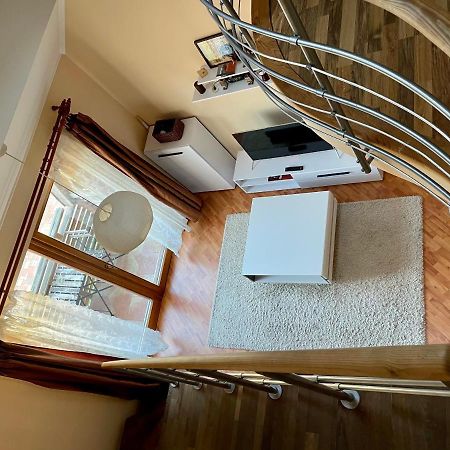 Hd Apartman Gyula Lägenhet Exteriör bild